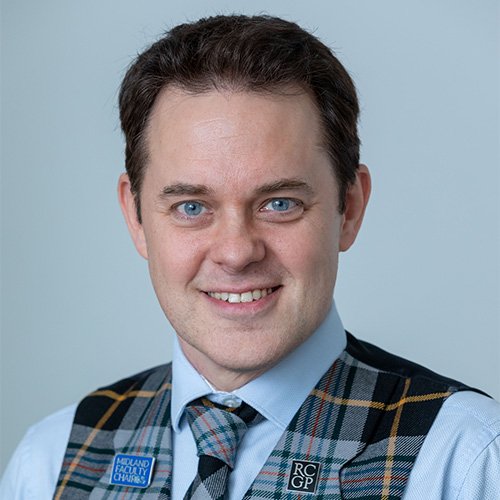 Headshot of Dr Jamie Hynes